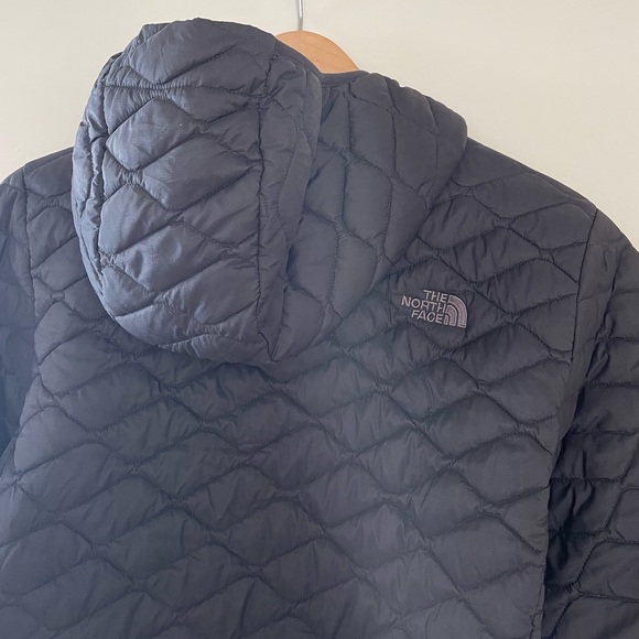THE NORTH FACE THERMOBALL COAT - Picture 4 of 5